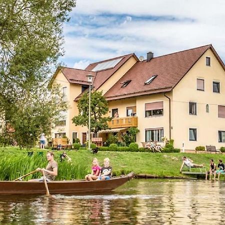 Bartlhof-Ferienwohnungen-Zimmer Burglengenfeld Exterior foto